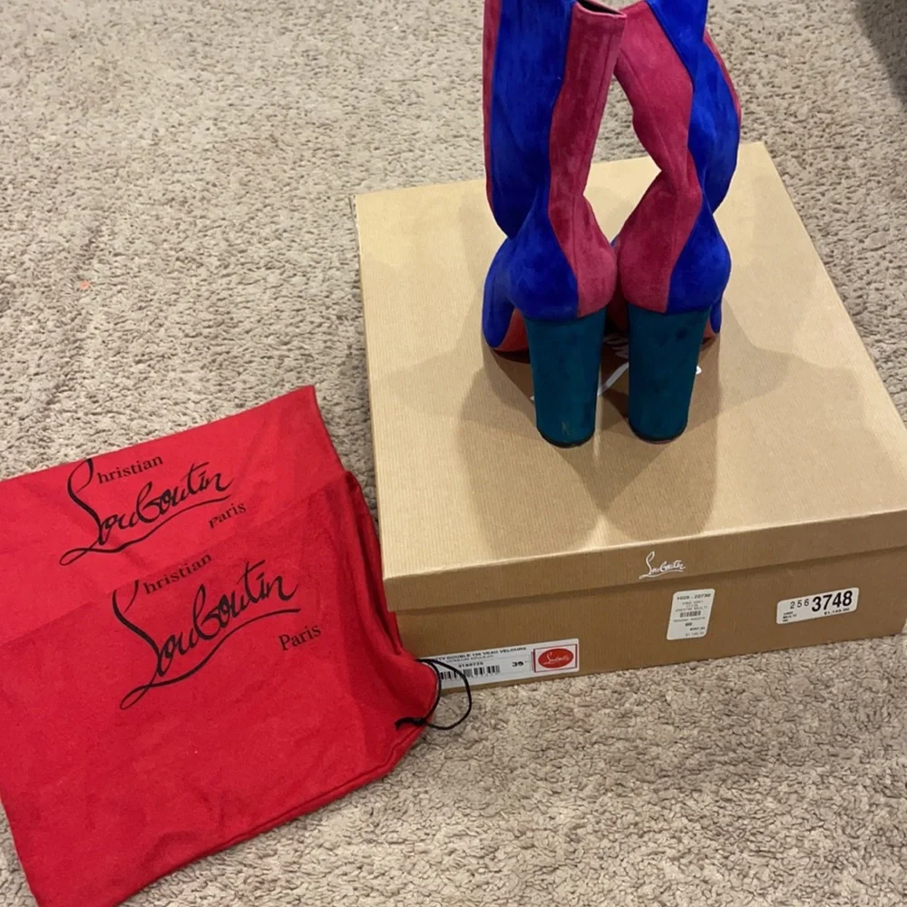 Color block Christian louboutins, worn twice! I’m very good condition. - Picture 10 of 12